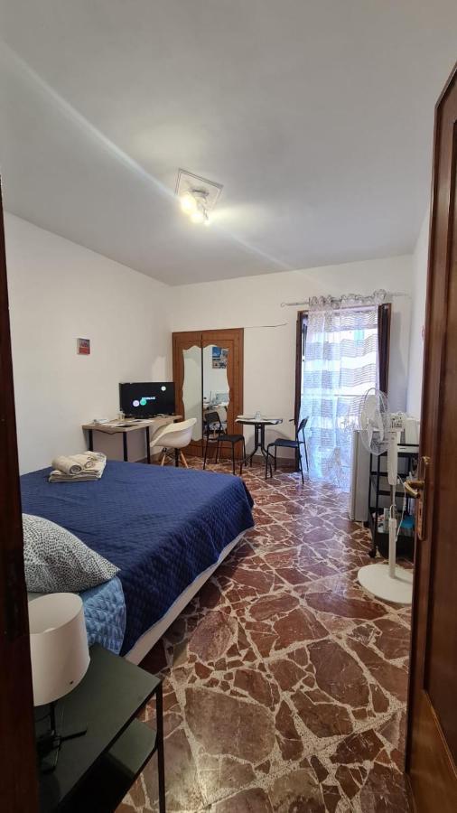 A Punta Terra Isnello Bed & Breakfast Dış mekan fotoğraf
