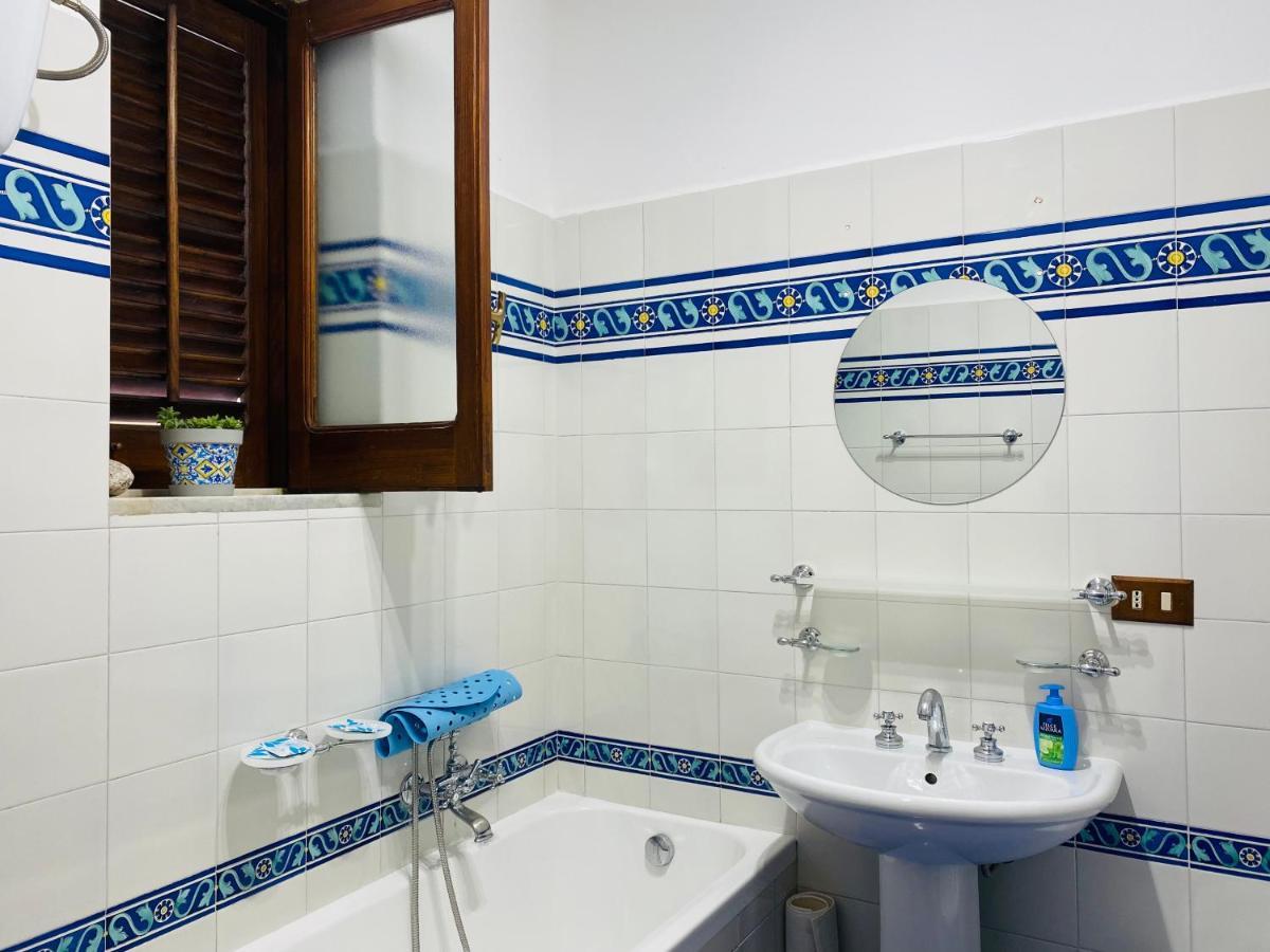 A Punta Terra Isnello Bed & Breakfast Dış mekan fotoğraf